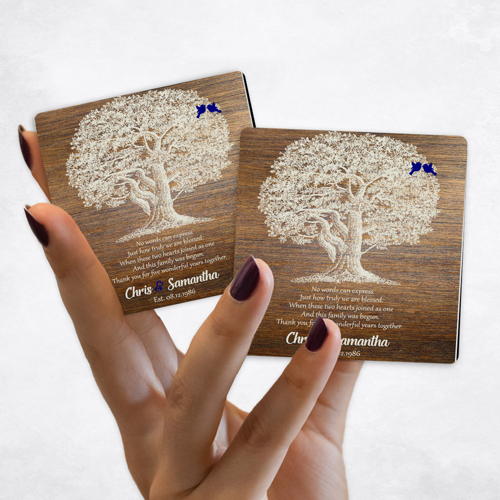 Close up picture of 5th anniversary Large White Oak Tree on Wood Magnet Set MAG-1369